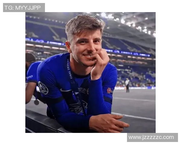 四大足球帅哥齐聚一堂 梦幻壁纸展现足坛绝世英才风采